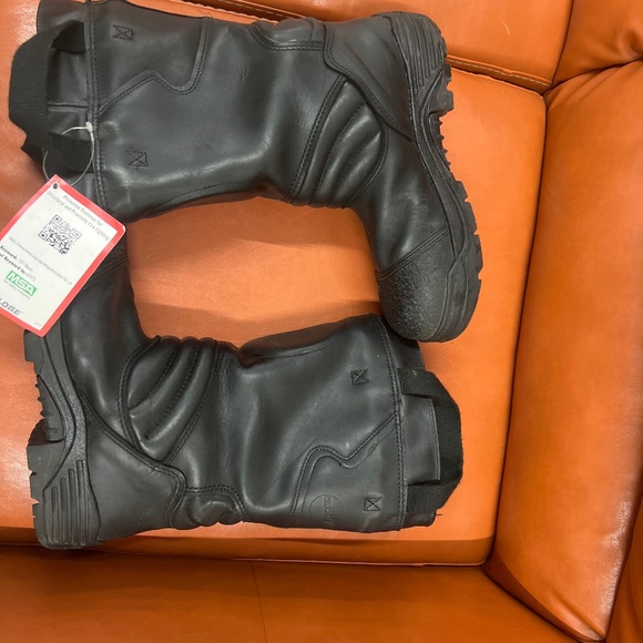 MSA Globe 1971 Fire Boots - Picture 1 of 3